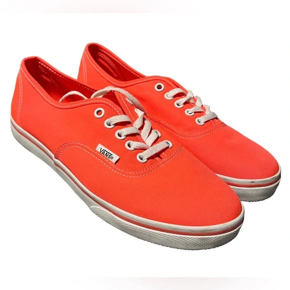 Vans authentic coral top